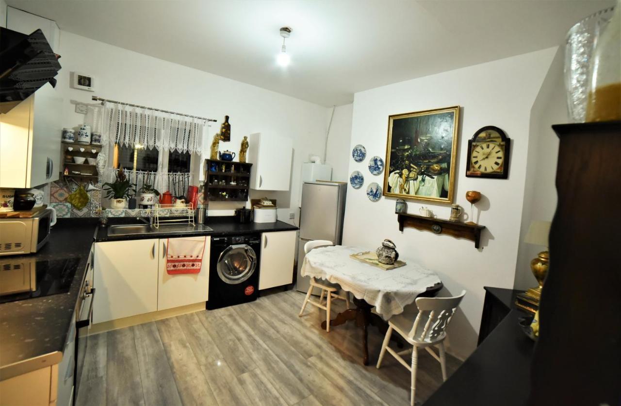 The Beauty Rooms Bnb 利物浦 外观 照片